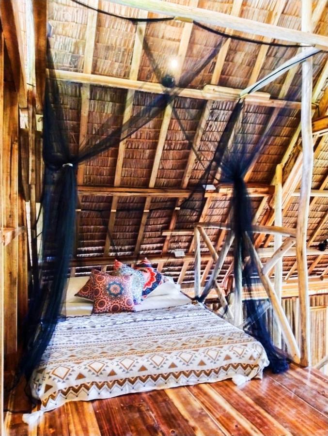Barya Lang Villa- Native Villa With Jeepney Room El Nido Luaran gambar